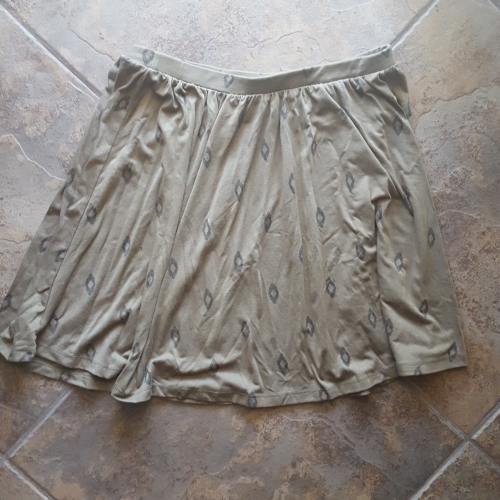 Old navy circle Skater skirt olive green Sz Medium